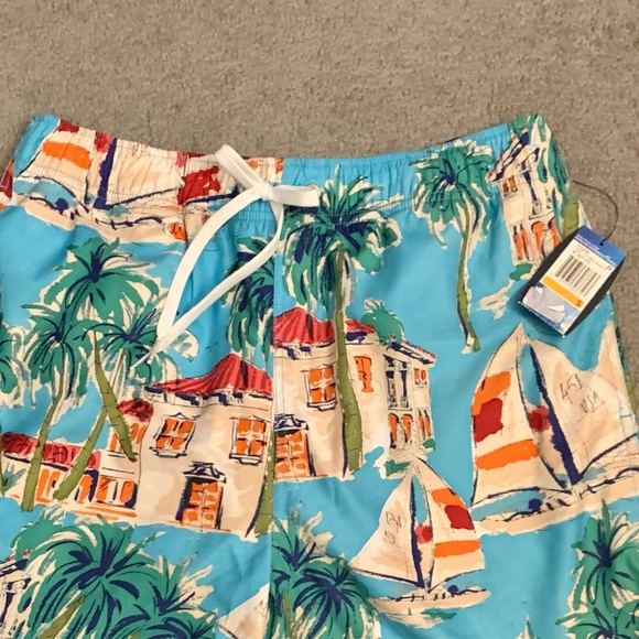 Nautica NWT AOP swim trunks - Picture 4 of 6